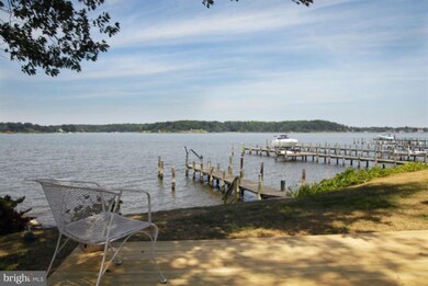 500 Bayview Point Dr, Edgewater, MD 21037 - photo 4