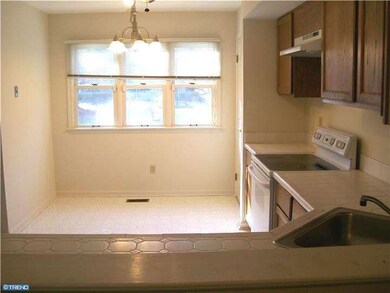 2604 Crestline Ct unit 2604, Glen Mills, PA 19342 - photo 7