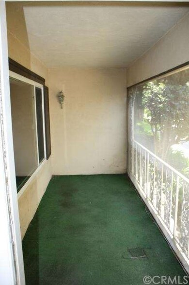 Fully enclosed patio
