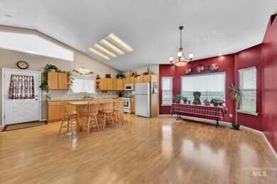 9554 Linden Rd, Nampa, ID 83687 - photo 5