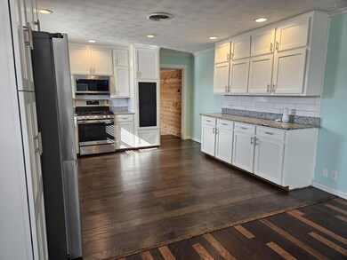 926 Plainview Rd, Sherman, TX 75092 - photo 5