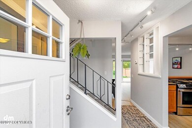 03-Entryway_ELI6332-Edit