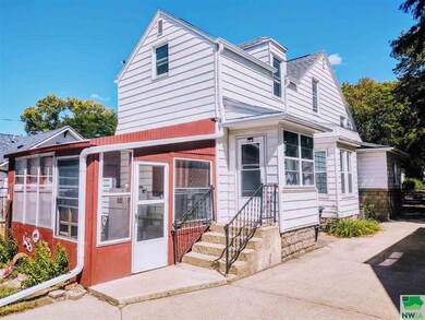 461 Euclid Ave, Cherokee, IA 51012 - photo 2