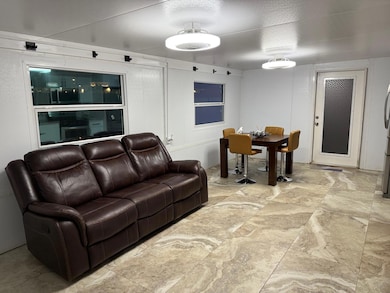 1077 Fernlea Dr unit B, West Palm Beach, FL 33417 - photo 4