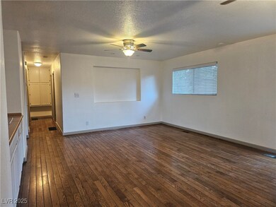 2836 Alcoa Ave, Las Vegas, NV 89102 - photo 4