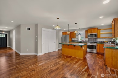 921 Whispering Meadows Ct, Nooksack, WA 98276 - photo 4