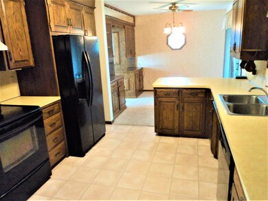 5-Kitchen4b