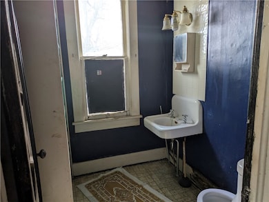 503 Prairie St, Paris, IL 61944 - photo 4