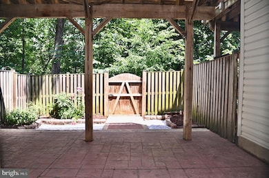 10167 Pale Rose Loop, Bristow, VA 20136 - photo 3