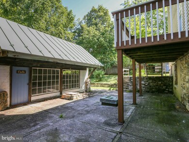 1500 W Washington St, Bolivar, WV 25425 - photo 4