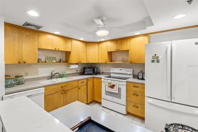 Key Capri Condominium unit 104E, Treasure Island, FL 33706 - photo 6