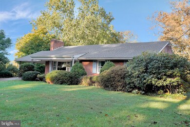 12516 Ashton Rd, Clear Spring, MD 21722 - photo 4