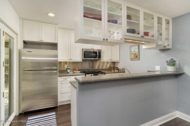1303DevonCt#303_WEB009