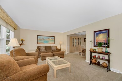 53 Bunting Ln, Naperville, IL 60565 - photo 2