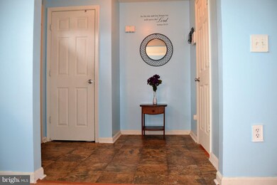 9 Kimberlys Ct, Baltimore, MD 21244 - photo 3