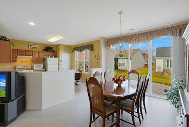 13440 Crestview Dr, Huntley, IL 60142 - photo 7