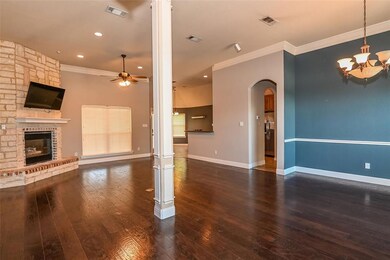 7401 Comis Dr, North Richland Hills, TX 76182 - photo 7