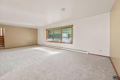 2807 Edgewood Dr N, Fargo, ND 58102 - photo 6