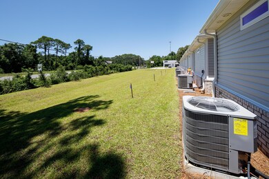 965 Skylark Rd, Mary Esther, FL 32569 - photo 5