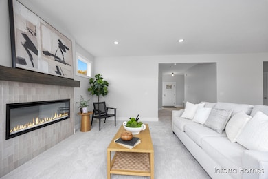 8345 Kettle Oak Dr SE, Alto, MI 49302 - photo 5