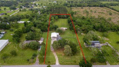 1534 County Road 145, Alvin, TX 77511 - photo 3