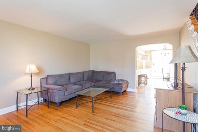 912 Maple Ave, Glenolden, PA 19036 - photo 5