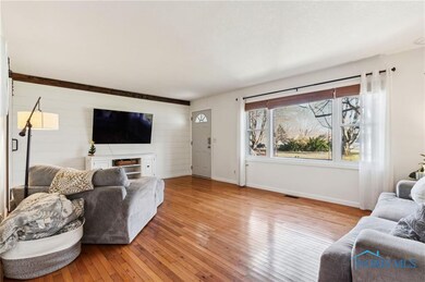 1638 Eastview Dr, Findlay, OH 45840 - photo 5