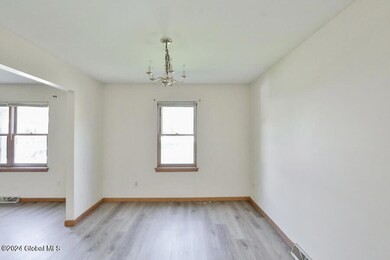 173 W Lawrence St, Albany, NY 12203 - photo 6