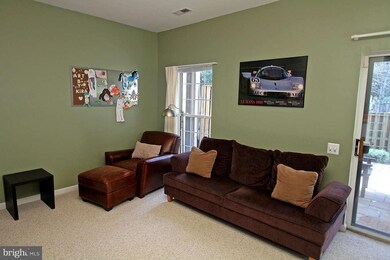 1187 Cypress Tree Place, Herndon, VA 20170 - photo 2