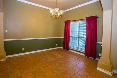 117 Cardinal Ln, Laredo, TX 78045 - photo 4