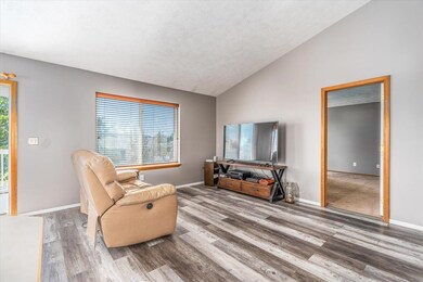 1001 N Lindsay St, Medical Lake, WA 99022 - photo 4