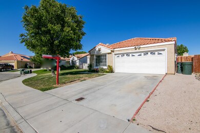 3306 Mesa Ct, Rosamond, CA 93560 - photo 6