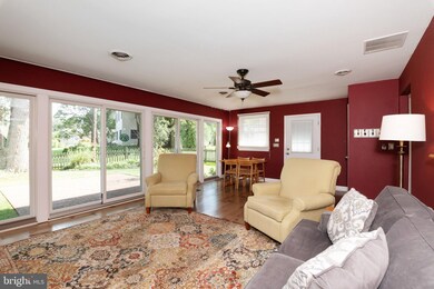 917 Starbit Rd, Towson, MD 21286 - photo 7