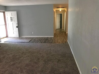 1406 SW Cornwall St, Topeka, KS 66611 - photo 7