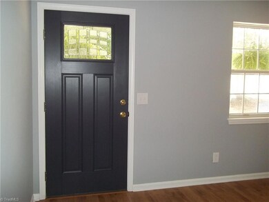 1013 Breeze Way Ct, Asheboro, NC 27203 - photo 6