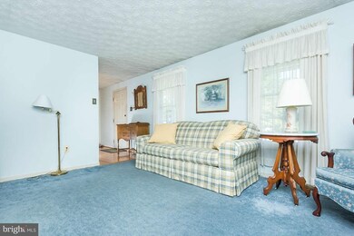 2519 Proctor Ln, Parkville, MD 21234 - photo 3