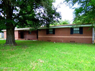 4911 Perrine Dr, Jacksonville, FL 32210 - photo 2