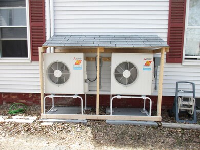 140 Lincoln St unit 3, Bangor, ME 04401 - photo 4