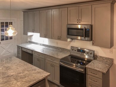 337 Roxbury St, Keene, NH 03431 - photo 3