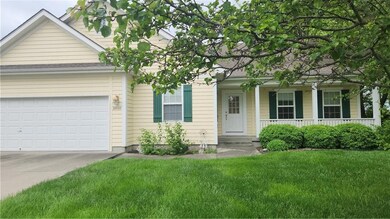 2010 Prairie Grass Dr, Raymore, MO 64083 - photo 4