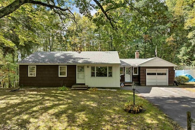 130 Searles Rd, Nashua, NH 03062 - photo 2