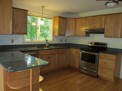 356 York St unit 8, York, ME 03909 - photo 2