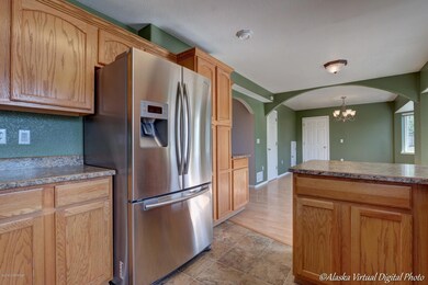 Kitchen w/Stainless Steel Appliances