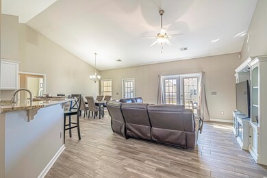 1717 Sunmeadow Dr, Conway, SC 29526 - photo 3