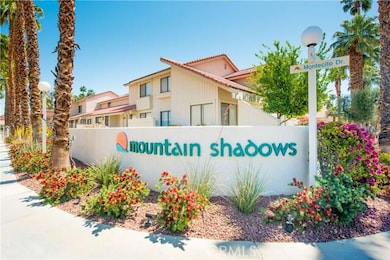 2010 Lawrence Crossley Rd unit 1, Palm Springs, CA 92264 - photo 2