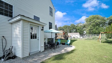 15 Bremen St, South Portland, ME 04106 - photo 5