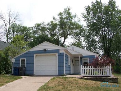 4742 Bowen Rd, Toledo, OH 43613 - photo 2