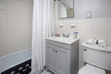 Whittier Place unit 2A, Boston, MA 02114 - photo 4