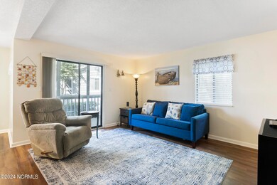 Sliding Doors to Screen Porch