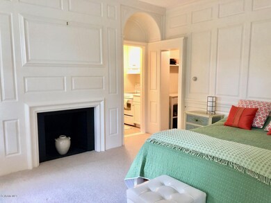Fireplace (non working)